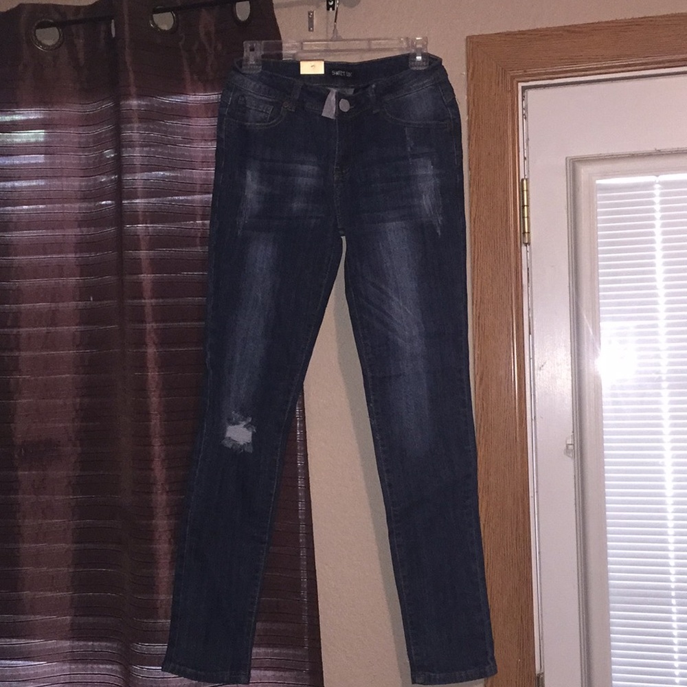 Jeans